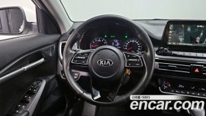 Kia Seltos Бензин 1.6 Turbo 2WD 2020 года из Южной Кореи