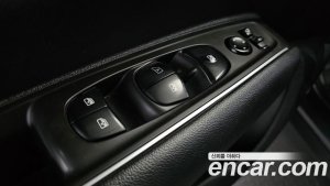 Renault-KoreaSamsung QM6 2.0 GDe RE 2WD 2020 года из Южной Кореи