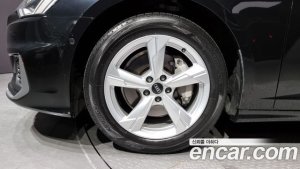 Audi A6 45 TFSI 2021 года из Южной Кореи
