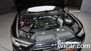 Audi A6 45 TFSI 2021 года из Южной Кореи
