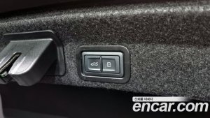 Audi A6 45 TFSI 2021 года из Южной Кореи
