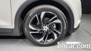 ChevroletGMDaewoo Bolt EV EV Premium 2022 года из Южной Кореи