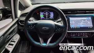ChevroletGMDaewoo Bolt EV EV Premium 2022 года из Южной Кореи