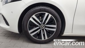 Mercedes-Benz A-Class A220 SEDAN 2021 года из Южной Кореи