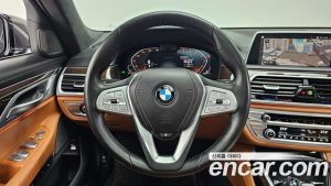 BMW 7-Series 740Li xDrive Design Pure Excellence 2020 года из Южной Кореи
