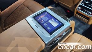BMW 7-Series 740Li xDrive Design Pure Excellence 2020 года из Южной Кореи