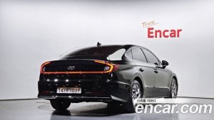 Hyundai Sonata 2.0 2022 года из Южной Кореи