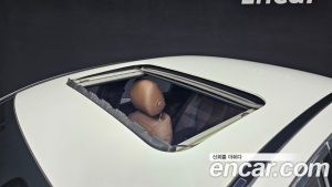 Mercedes-Benz E-Class E220d 4MATIC Exclusive 2021 года из Южной Кореи