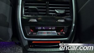 BMW X7 xDrive 30d Design Pure Excellence 6인승 2020 года из Южной Кореи
