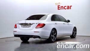 Mercedes-Benz E-Class E250 Avantgarde 2020 года из Южной Кореи