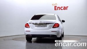 Mercedes-Benz E-Class E250 Avantgarde 2020 года из Южной Кореи