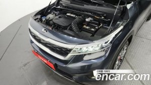 Kia Seltos Бензин 1.6 Turbo 4WD 2020 года из Южной Кореи