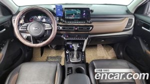 Kia Seltos Бензин 1.6 Turbo 4WD 2020 года из Южной Кореи