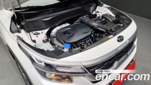 Kia Seltos Бензин 1.6 Turbo 2WD 2020 года из Южной Кореи