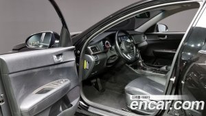Kia K5 2.0 2020 года из Южной Кореи