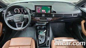 Audi A4 40 TFSI Premium 2021 года из Южной Кореи
