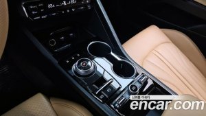 Kia K5 Signature 2021 года из Южной Кореи