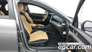 Kia K5 Signature 2021 года из Южной Кореи