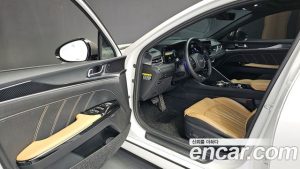 Kia K5 1.6 Turbo 2020 года из Южной Кореи