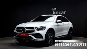 Mercedes-Benz GLC-Class GLC300e 4MATIC Coupe 2020 года из Южной Кореи