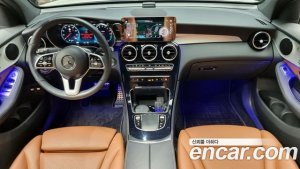 Mercedes-Benz GLC-Class GLC300e 4MATIC Coupe 2020 года из Южной Кореи