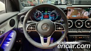 Mercedes-Benz GLC-Class GLC300e 4MATIC Coupe 2020 года из Южной Кореи