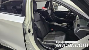 Lexus ES Luxury Plus 2021 года из Южной Кореи