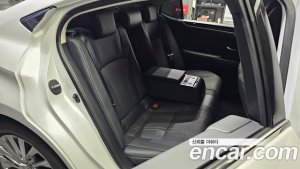 Lexus ES Luxury Plus 2021 года из Южной Кореи