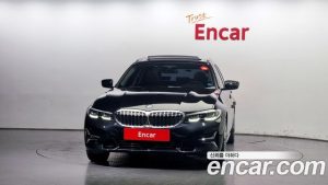 BMW 3-Series 320i Touring Luxury 2021 года из Южной Кореи