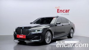 BMW 7-Series 730d xDrive Design Pure Excellence 2020 года из Южной Кореи