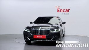 BMW 7-Series 730d xDrive Design Pure Excellence 2020 года из Южной Кореи