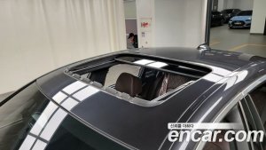 BMW 7-Series 730d xDrive Design Pure Excellence 2020 года из Южной Кореи