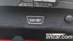 BMW 7-Series 730d xDrive Design Pure Excellence 2020 года из Южной Кореи