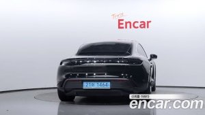 Porsche Taycan 4S 2021 года из Южной Кореи
