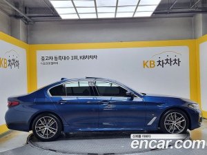 BMW 5-Series 520i M Sport 2021 года из Южной Кореи