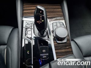 BMW 5-Series 520i M Sport 2021 года из Южной Кореи