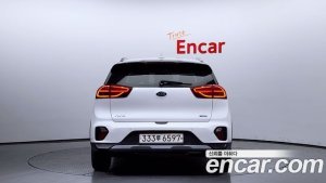 Kia Niro 1.6 HEV 2020 года из Южной Кореи