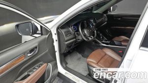 Renault-KoreaSamsung QM6 2.0 GDe RE Signature 2WD 2020 года из Южной Кореи