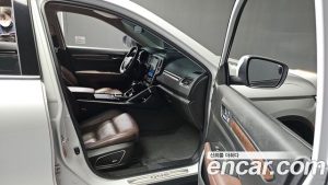 Renault-KoreaSamsung QM6 2.0 GDe RE Signature 2WD 2020 года из Южной Кореи