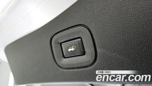 Renault-KoreaSamsung QM6 2.0 GDe RE Signature 2WD 2020 года из Южной Кореи