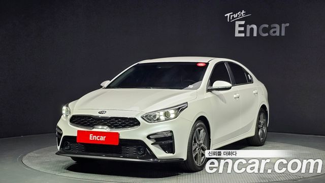 Kia K3 2020 года из Кореи