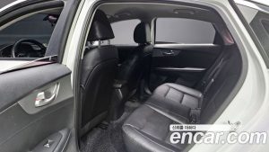 Kia K3 2020 года из Южной Кореи