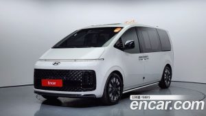 Hyundai Staria 4WD Lounge 9-Seater 2022 года из Южной Кореи