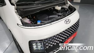 Hyundai Staria 4WD Lounge 9-Seater 2022 года из Южной Кореи