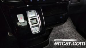 Hyundai Staria 4WD Lounge 9-Seater 2022 года из Южной Кореи