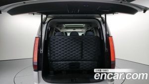 Hyundai Staria 4WD Lounge 9-Seater 2022 года из Южной Кореи