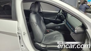 Hyundai AVANTE 1.6 2021 года из Южной Кореи
