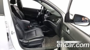 Hyundai Tucson Бензин 1.6 Turbo 2WD 2019 года из Южной Кореи