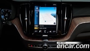Volvo XC60 B5 Inscription 2021 года из Южной Кореи
