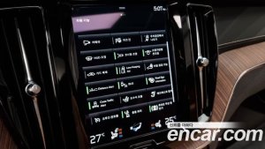 Volvo XC60 B5 Inscription 2021 года из Южной Кореи